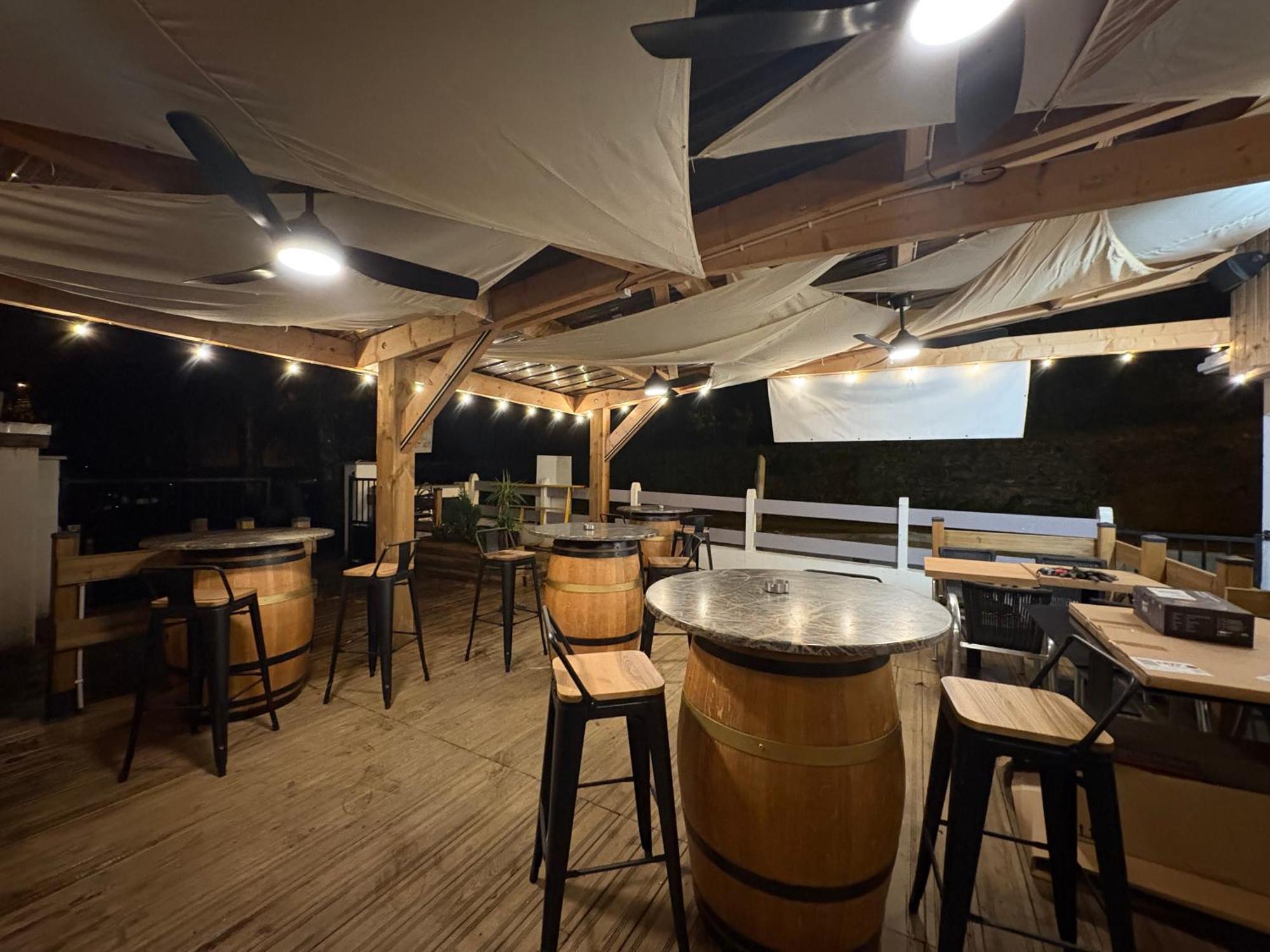La Cheminee - Chambres D'Hotes Avec Bar-Restaurant Tardets-Sorholus Kültér fotó